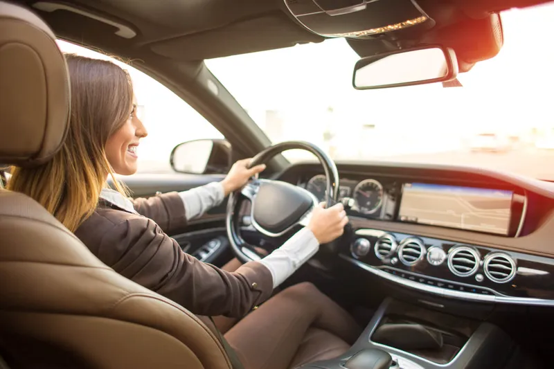 Wynajem długoterminowy samochodu dla firm i klientów indywidualnych ? co warto wiedzieć?