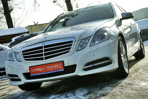 Mercedes E 220