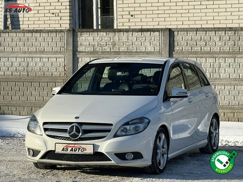 Mercedes B 180