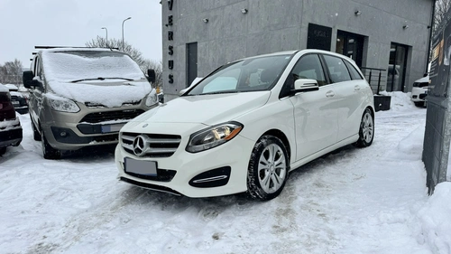 Mercedes B 250