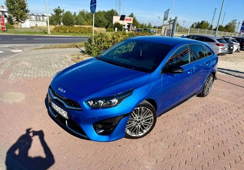 Kia ProCeed