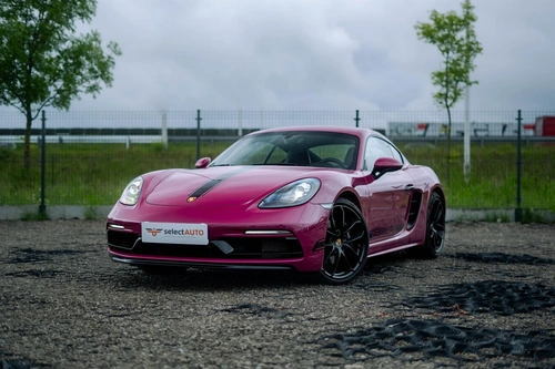 Porsche 718 Cayman