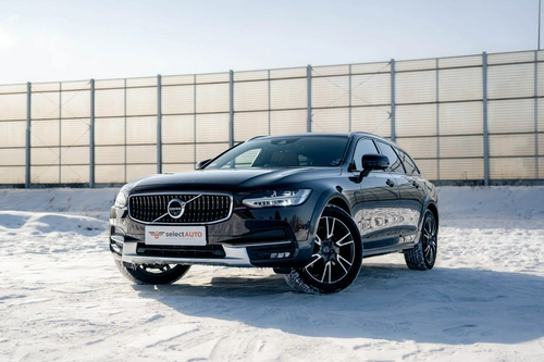 Volvo V90 Cross Country