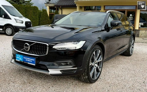 Volvo V90 Cross Country