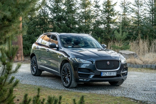 Jaguar F-Pace