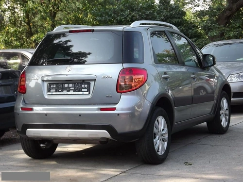 Suzuki SX4