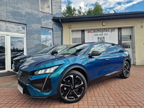 Peugeot 408