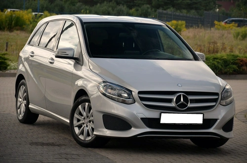 Mercedes B 180