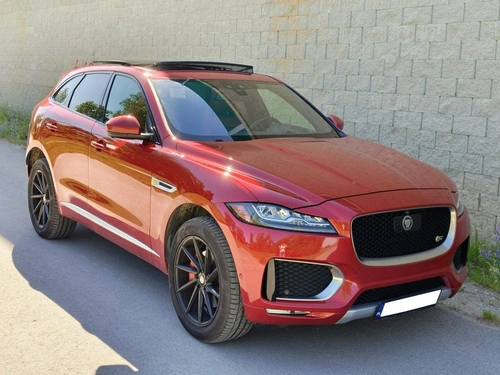 Jaguar F-Pace
