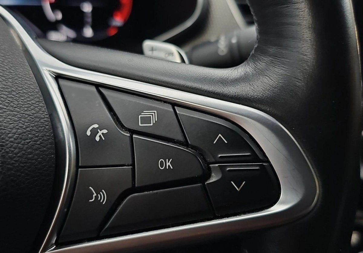 Renault Arkana - Zdjęcie 18