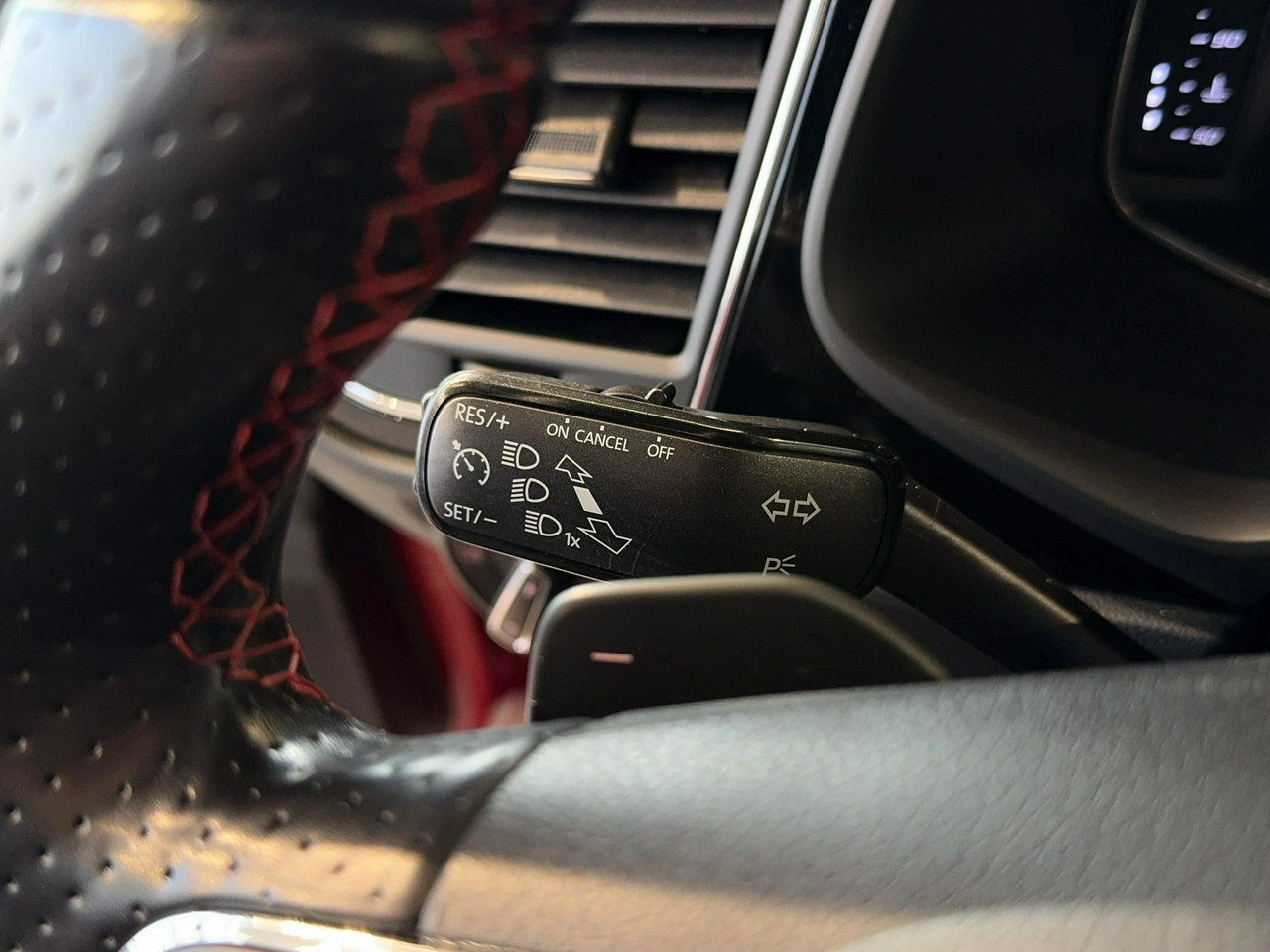 Seat Leon Sportstourer - Zdjęcie 17