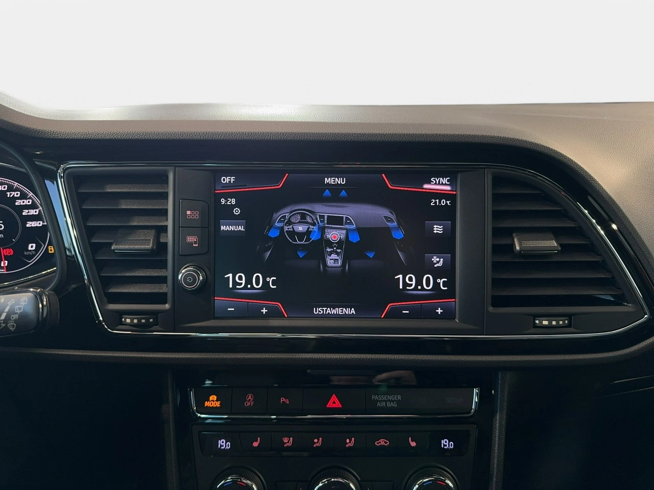 Seat Leon Sportstourer - Zdjęcie 21