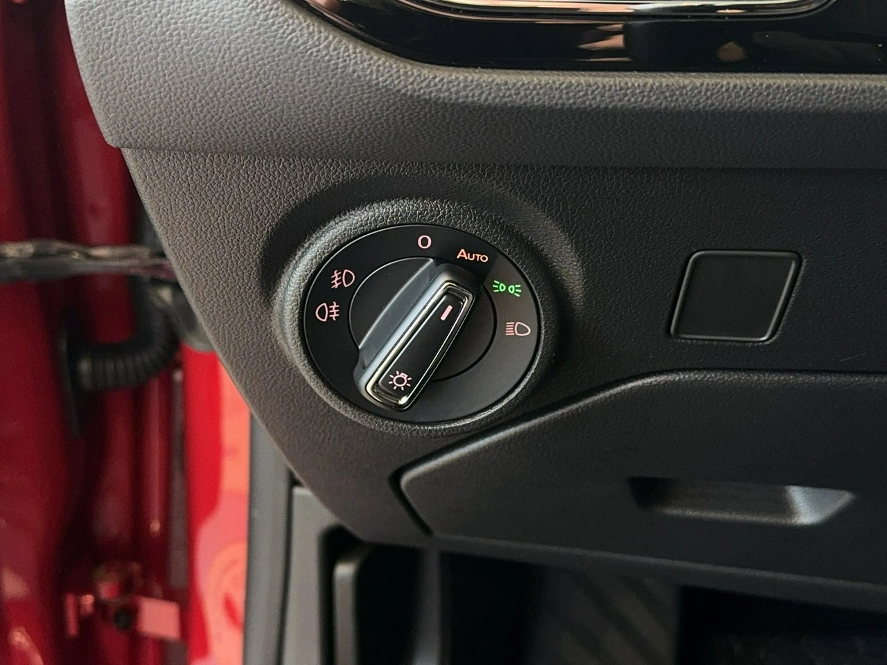 Seat Leon Sportstourer - Zdjęcie 31