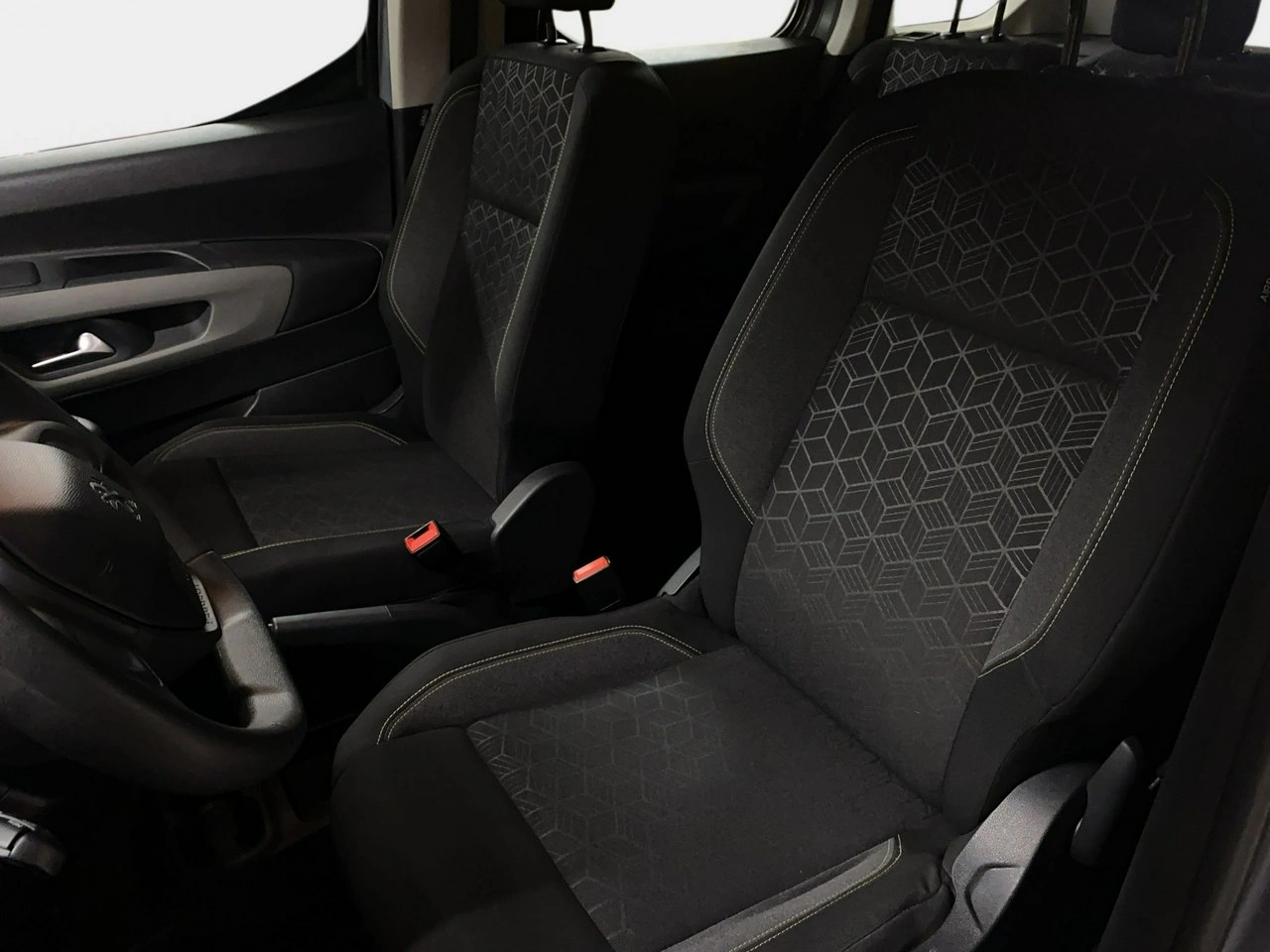 Peugeot Rifter - Zdjęcie 28