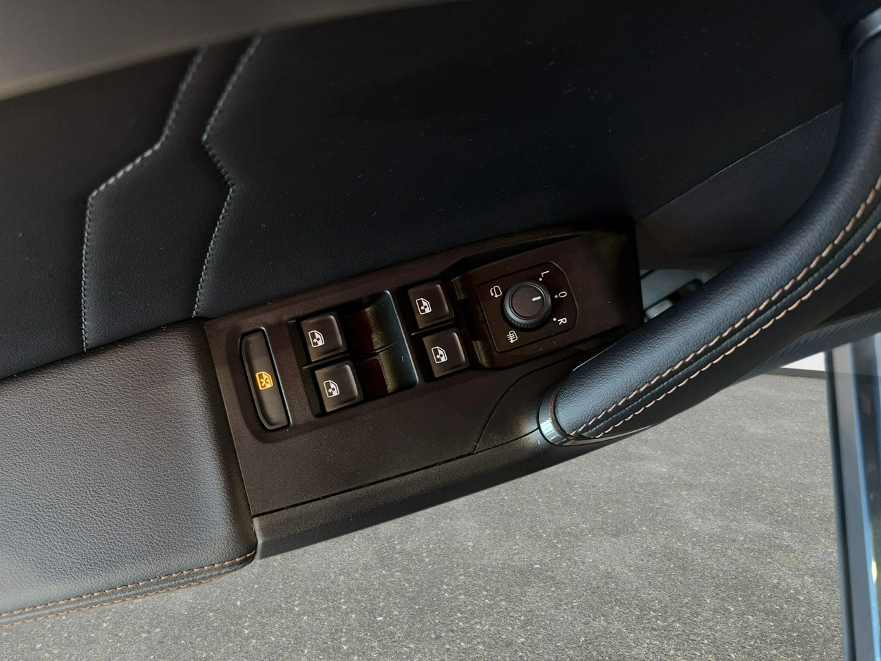 Cupra Formentor - Zdjęcie 18