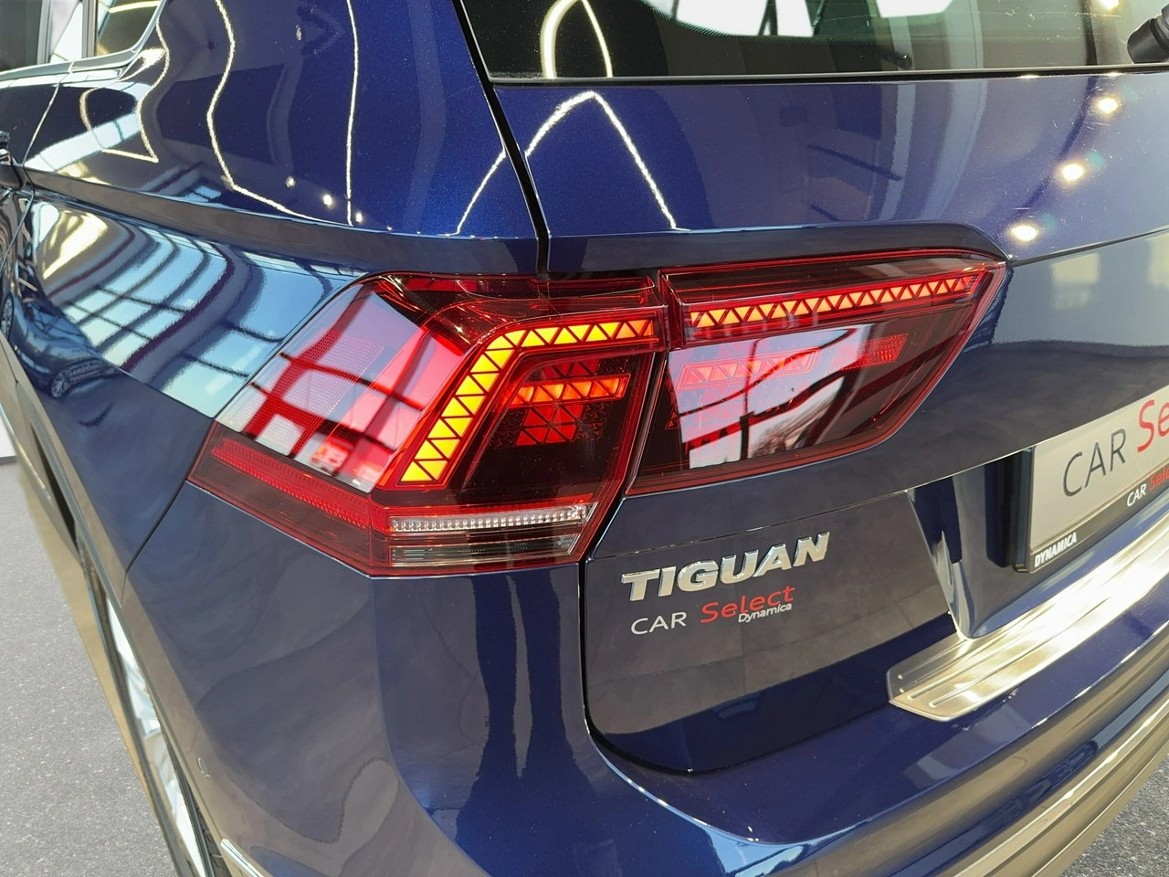 Volkswagen Tiguan - Zdjęcie 10