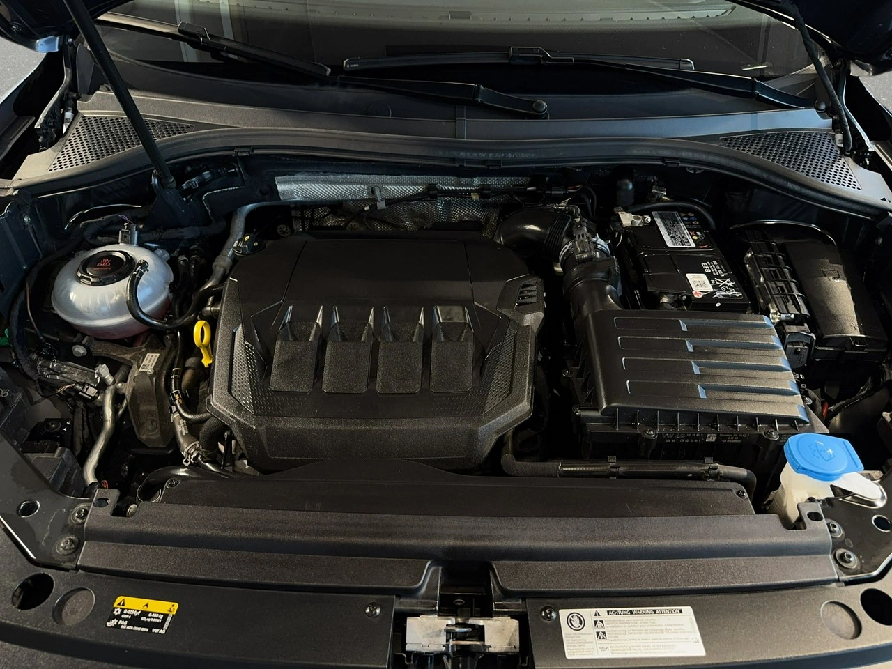 Volkswagen Tiguan - Zdjęcie 38