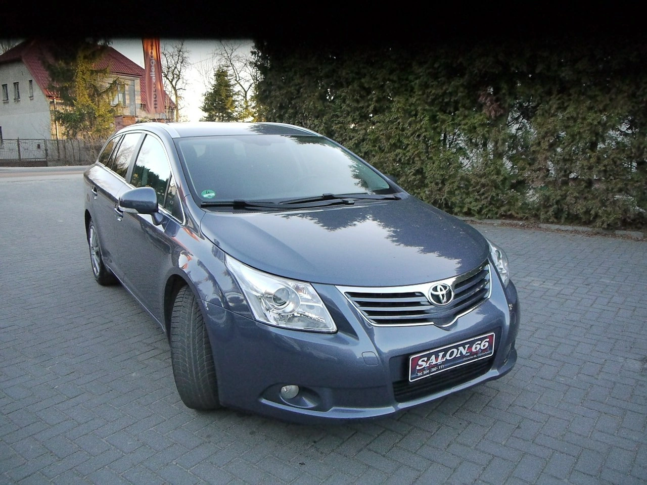 Toyota Avensis - Zdjęcie 10