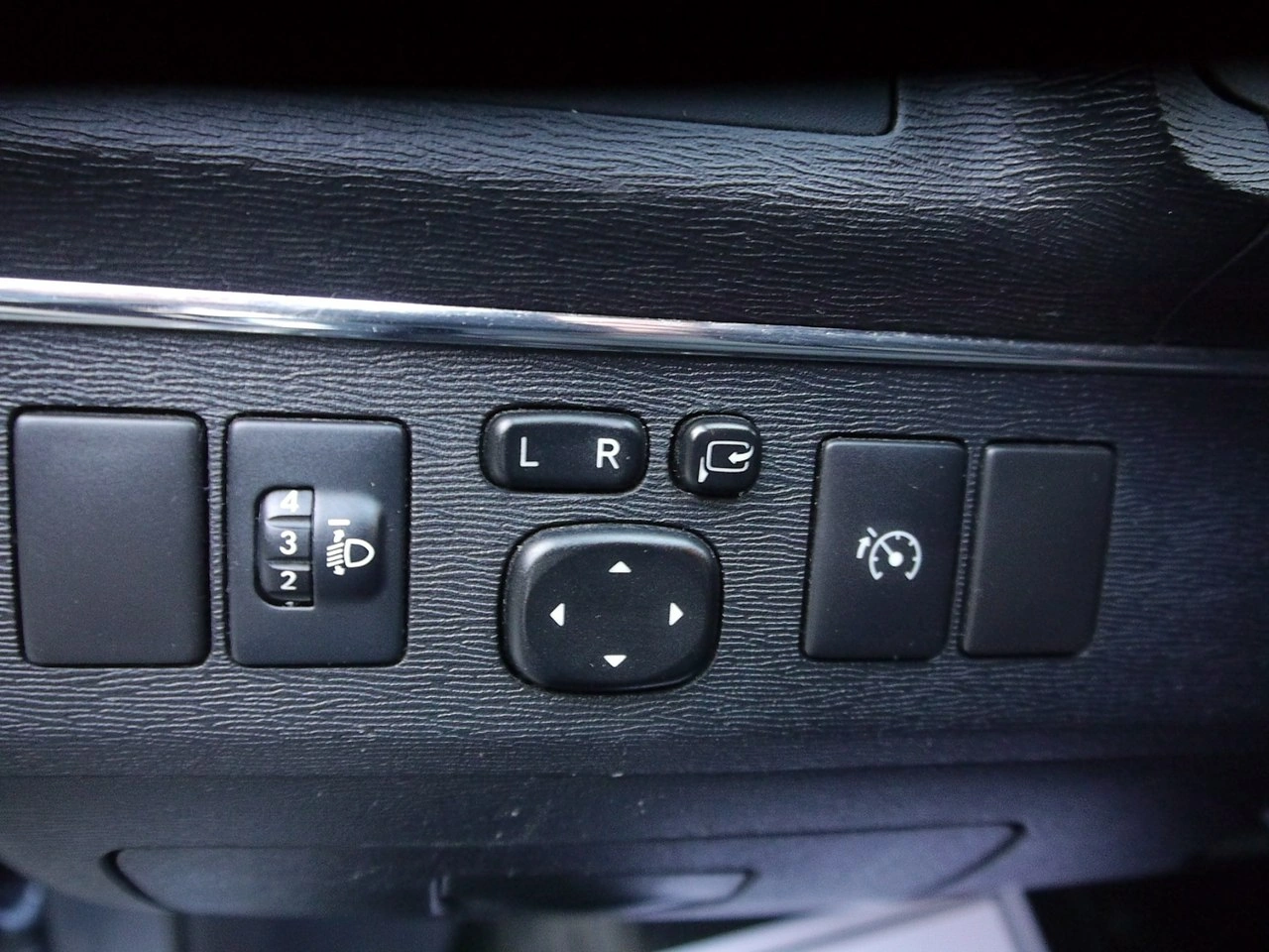 Toyota Avensis - Zdjęcie 20