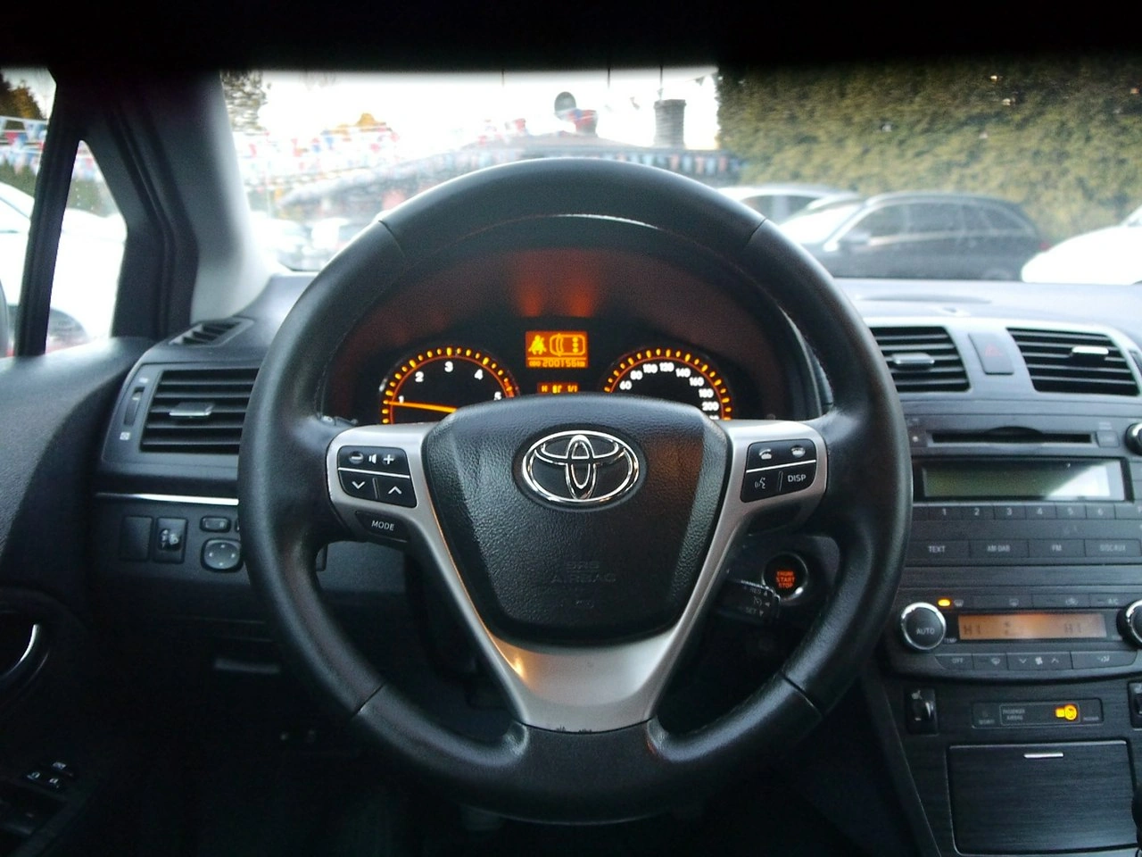 Toyota Avensis - Zdjęcie 23