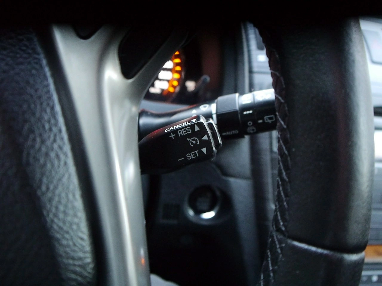 Toyota Avensis - Zdjęcie 33