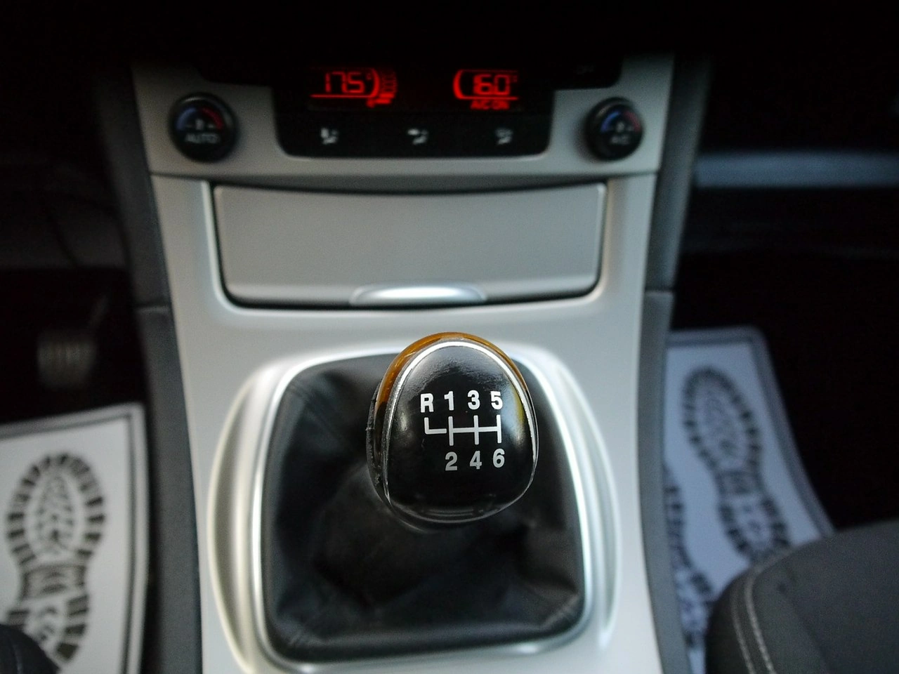 Ford Galaxy - Zdjęcie 19