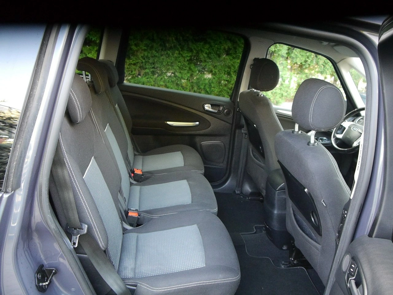 Ford Galaxy - Zdjęcie 25