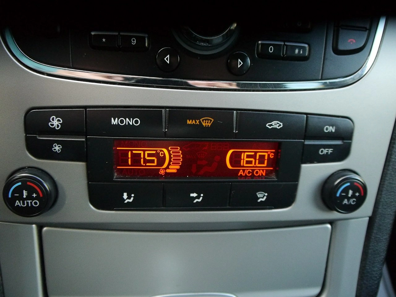 Ford Galaxy - Zdjęcie 18