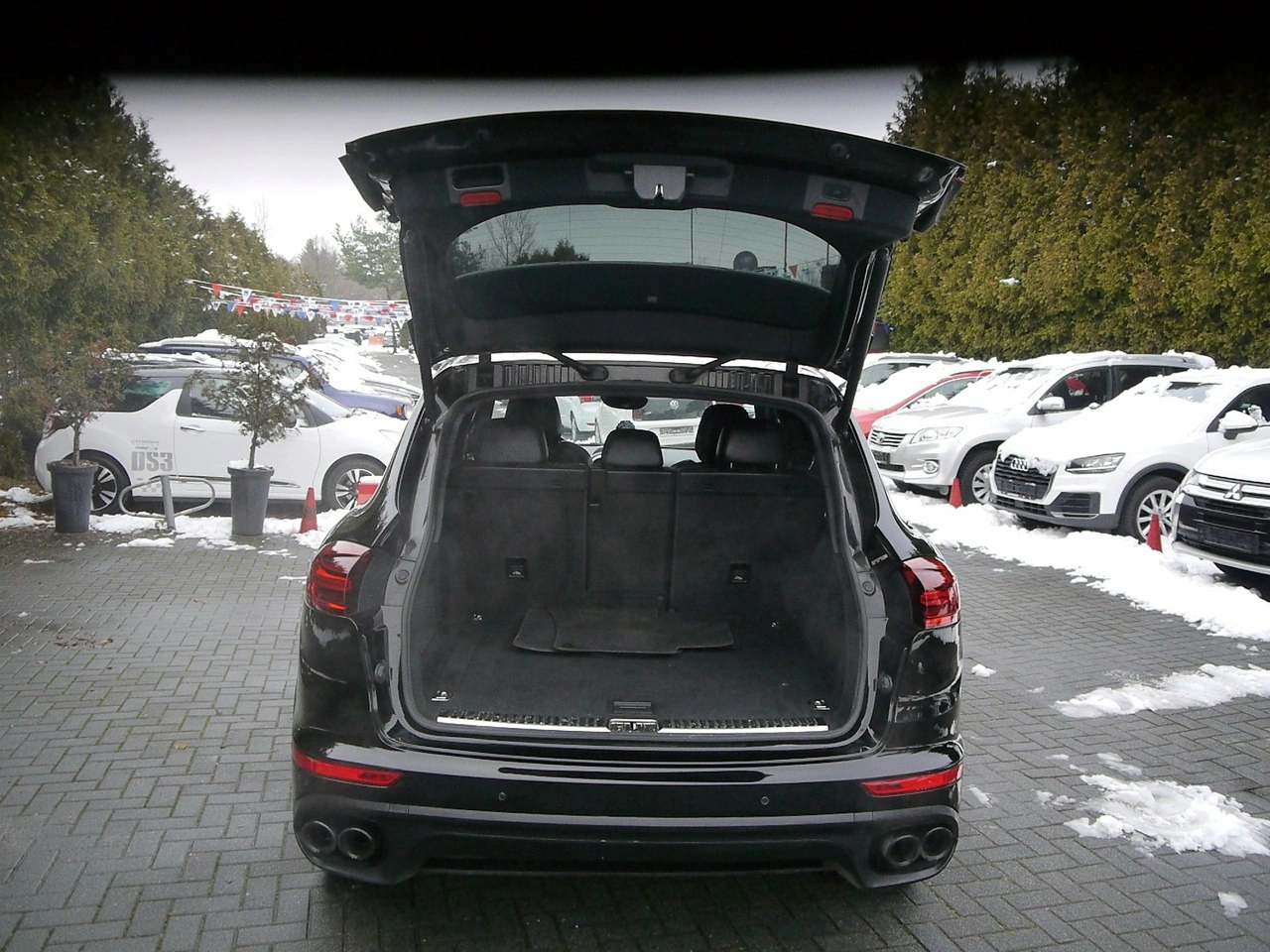 Porsche Cayenne - Zdjęcie 11