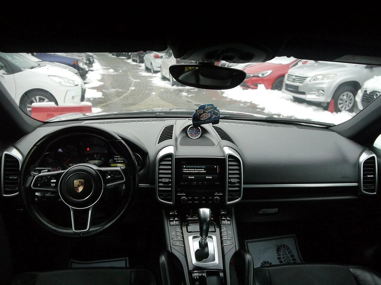 Porsche Cayenne - Zdjęcie 16