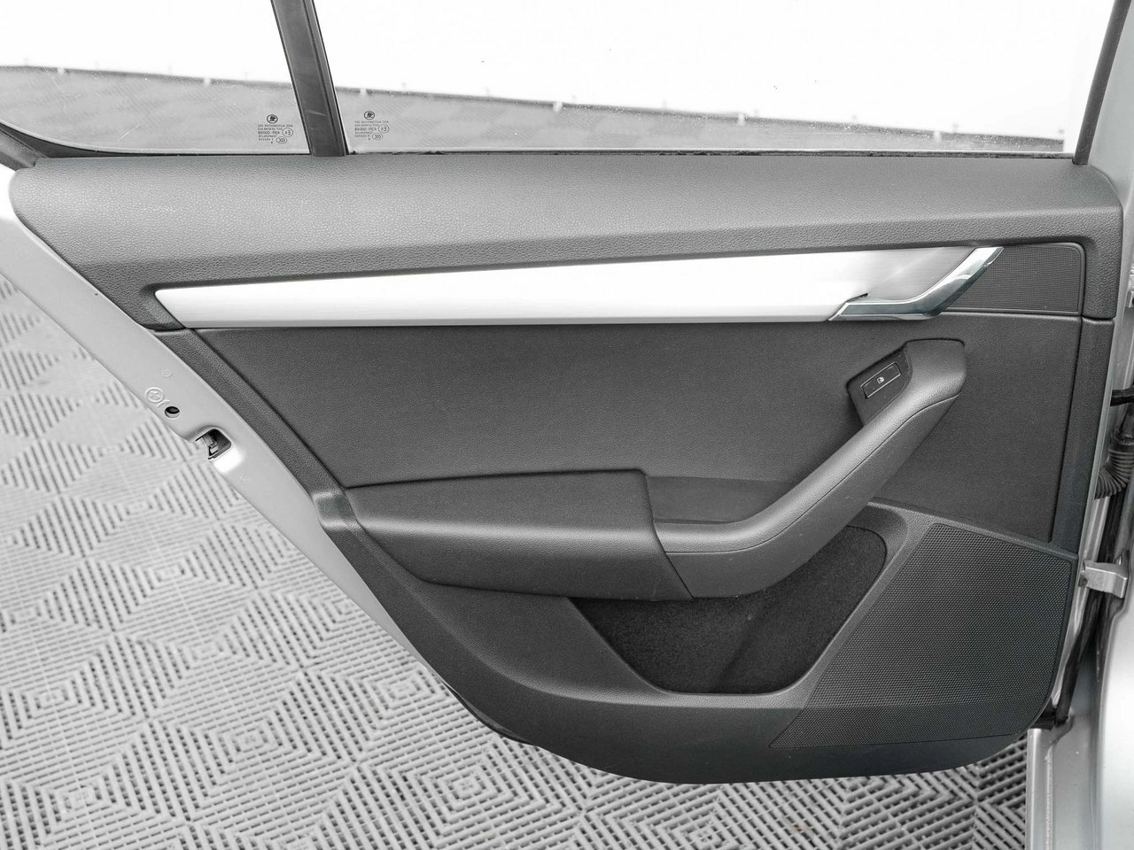 Skoda Octavia - Zdjęcie 25