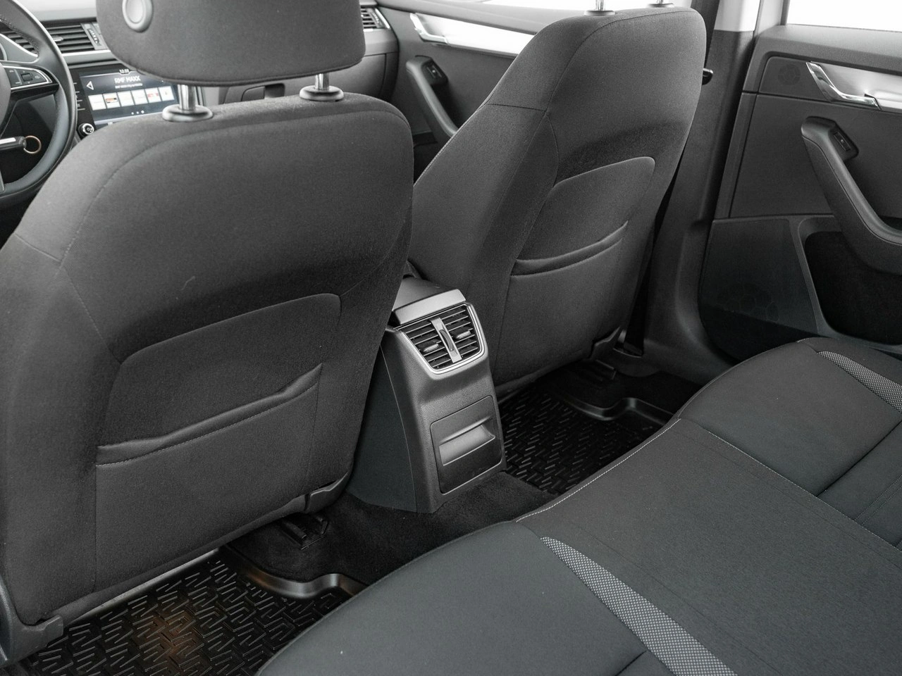 Skoda Octavia - Zdjęcie 26