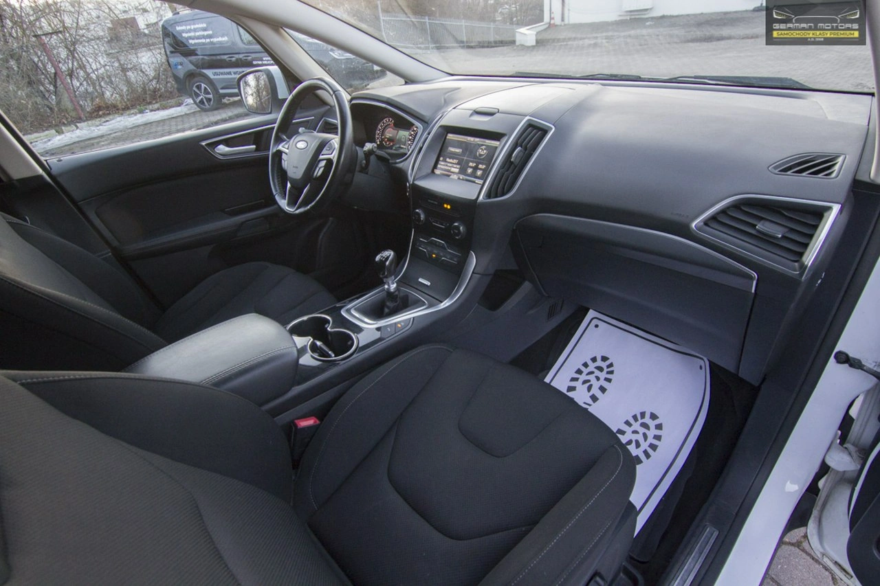 Ford S-Max - Zdjęcie 30