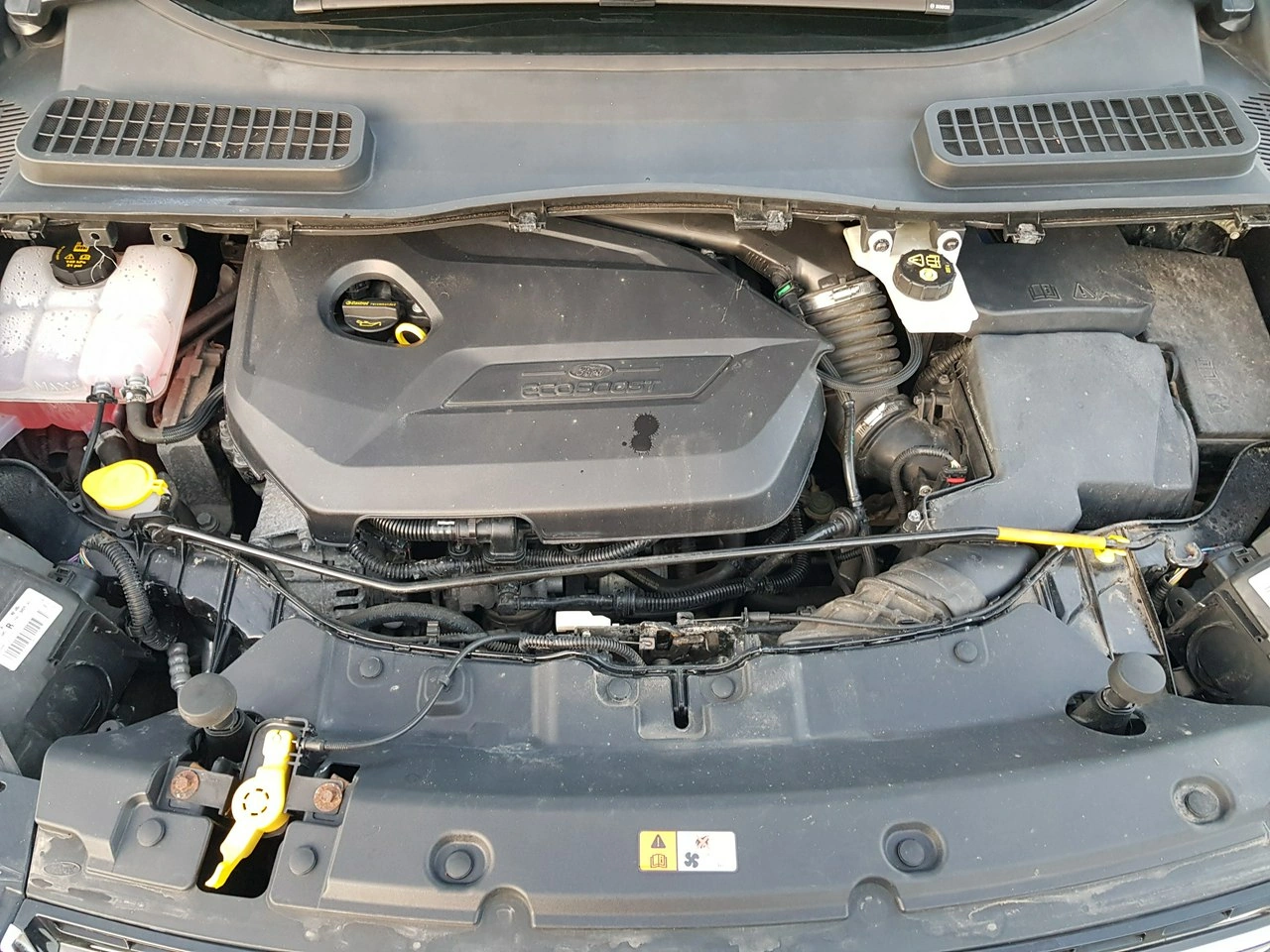 Ford Kuga - Zdjęcie 20