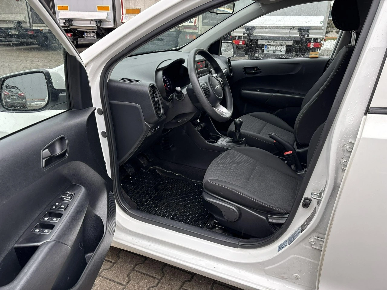 Kia Picanto - Zdjęcie 9