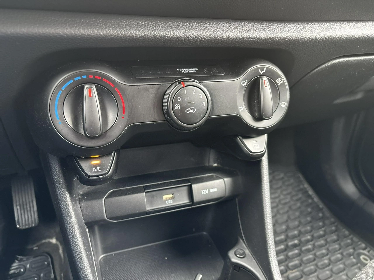 Kia Picanto - Zdjęcie 19