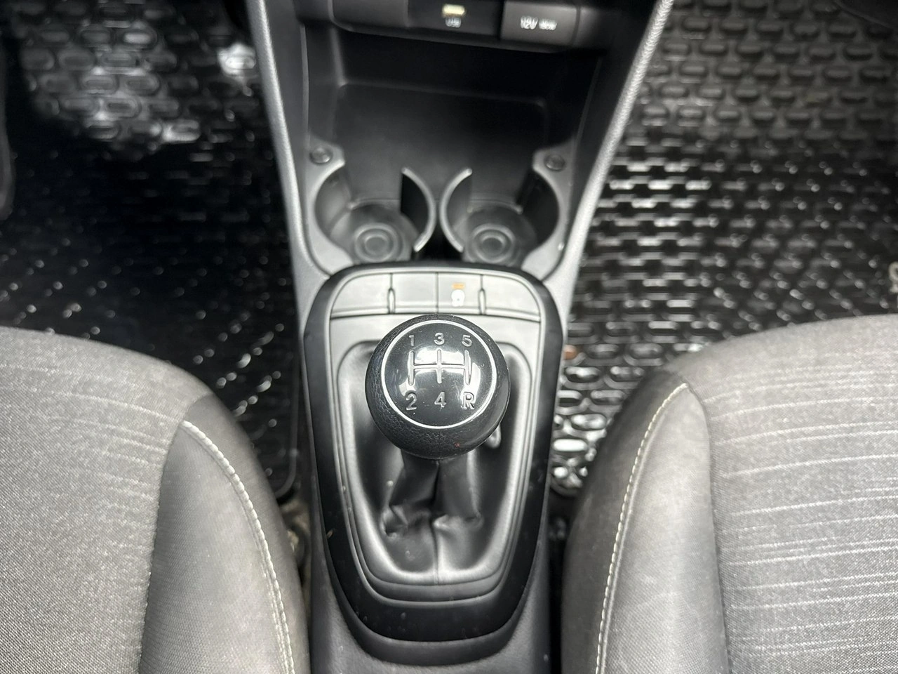 Kia Picanto - Zdjęcie 22