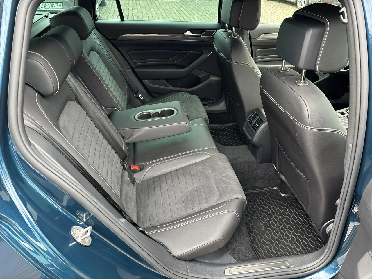 Volkswagen Passat - Zdjęcie 15