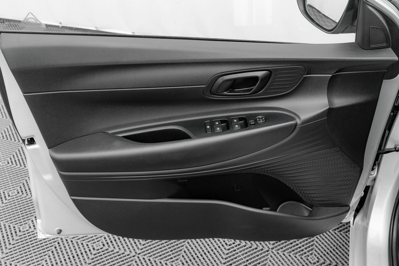 Hyundai i20 - Zdjęcie 8