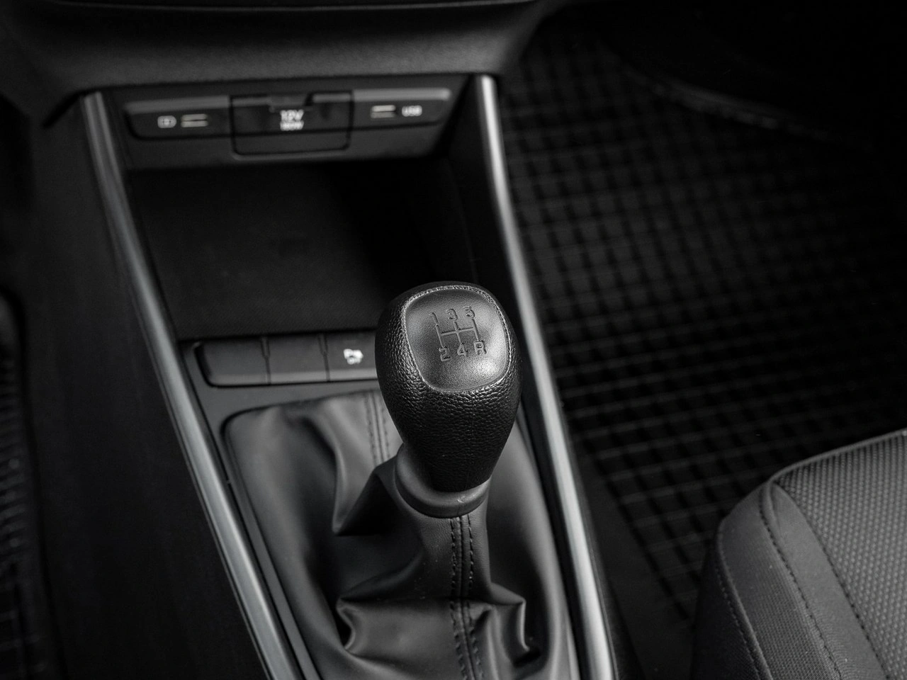 Hyundai i20 - Zdjęcie 15