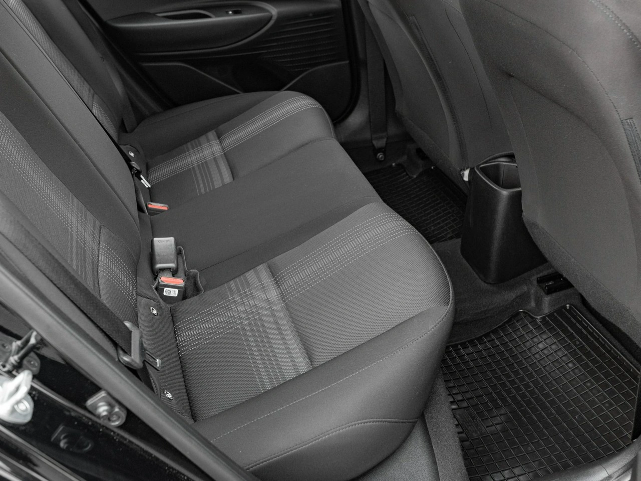 Hyundai i20 - Zdjęcie 24