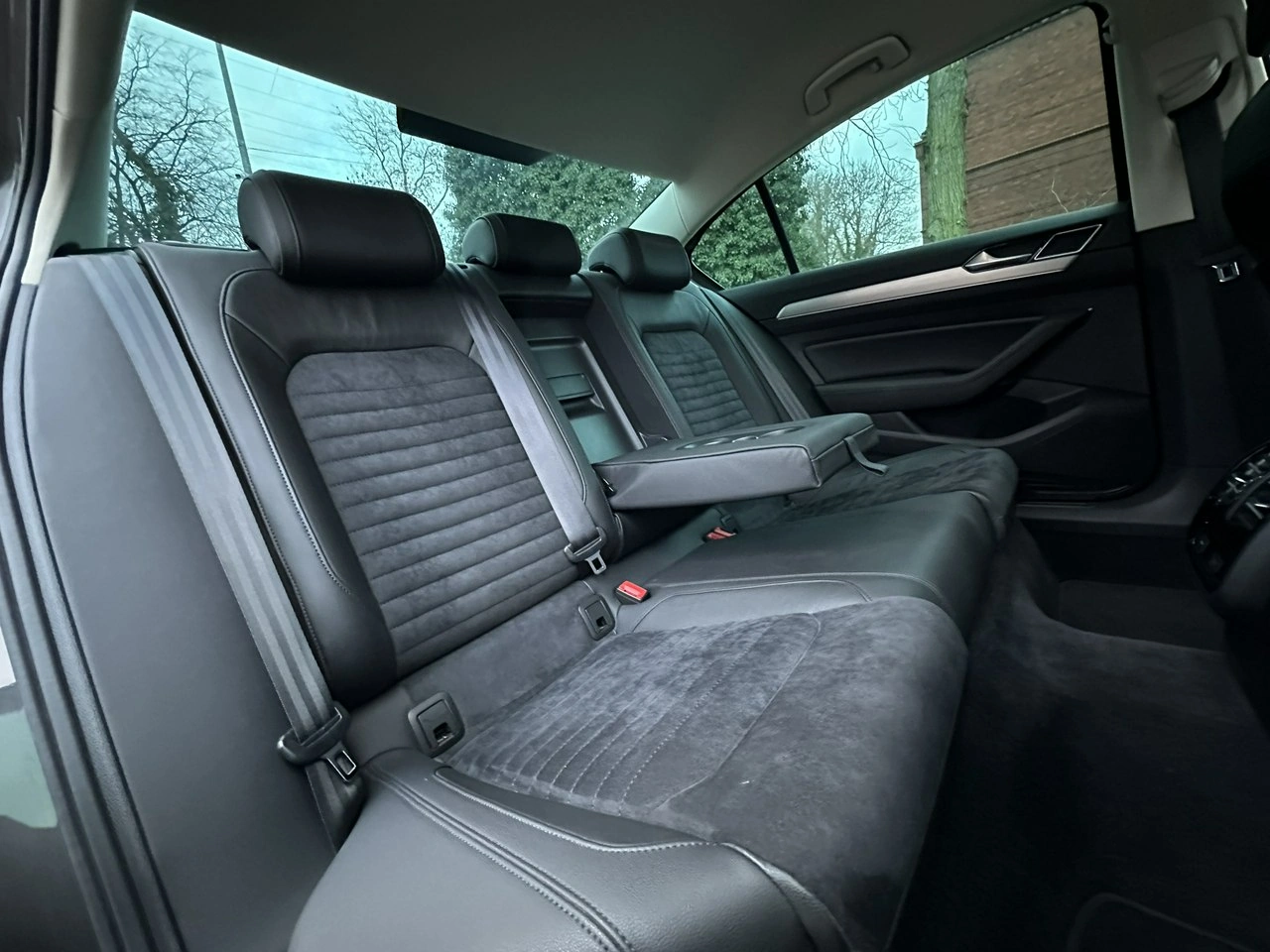 Volkswagen Passat - Zdjęcie 9