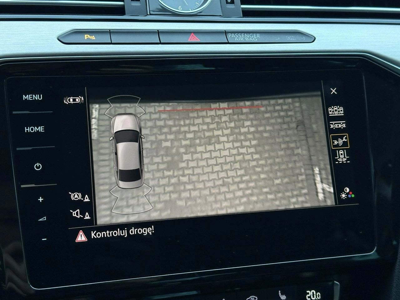 Volkswagen Passat - Zdjęcie 22