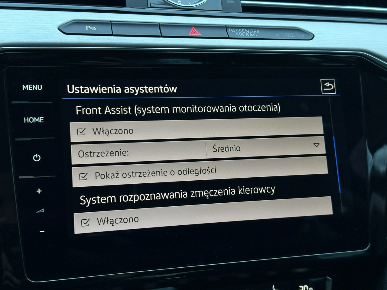 Volkswagen Passat - Zdjęcie 36