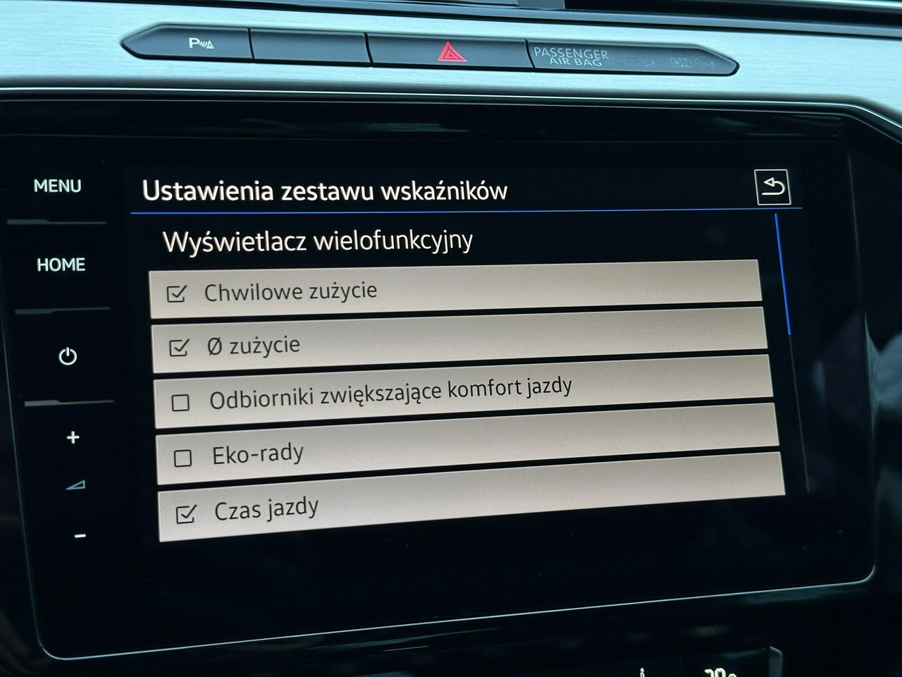 Volkswagen Passat - Zdjęcie 42