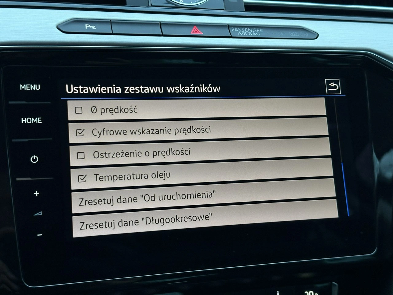 Volkswagen Passat - Zdjęcie 43