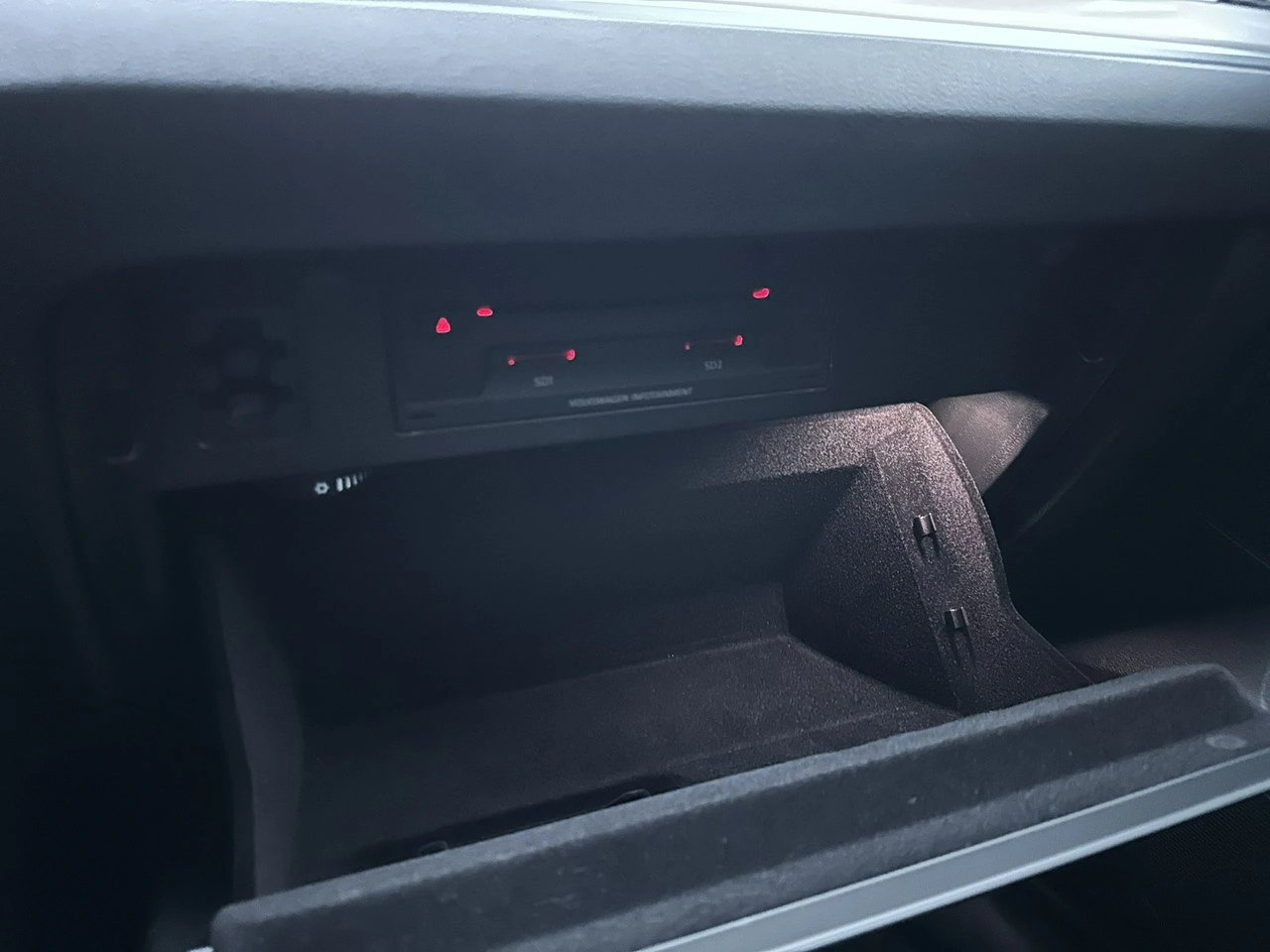 Volkswagen Passat - Zdjęcie 48