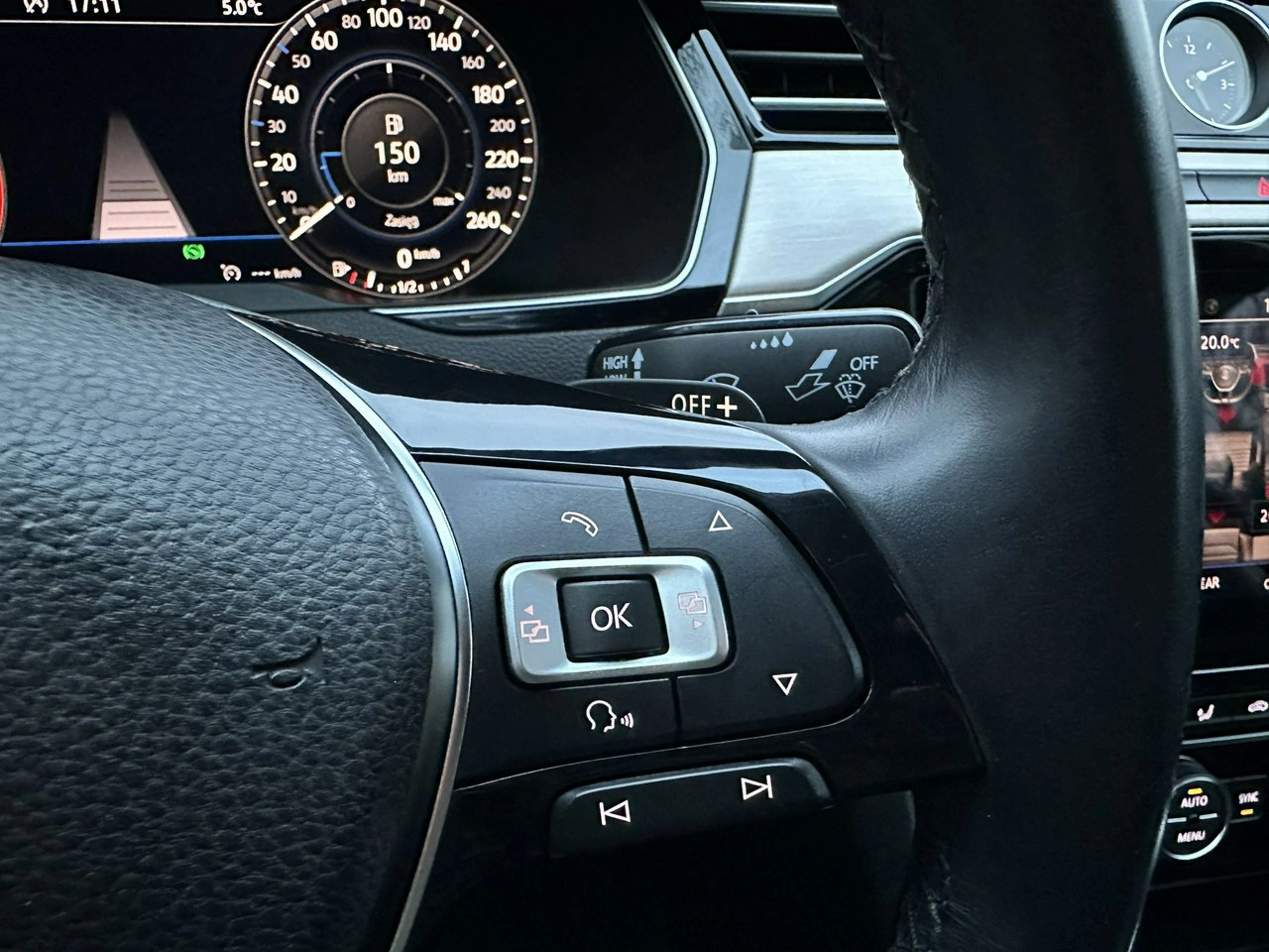 Volkswagen Passat - Zdjęcie 51