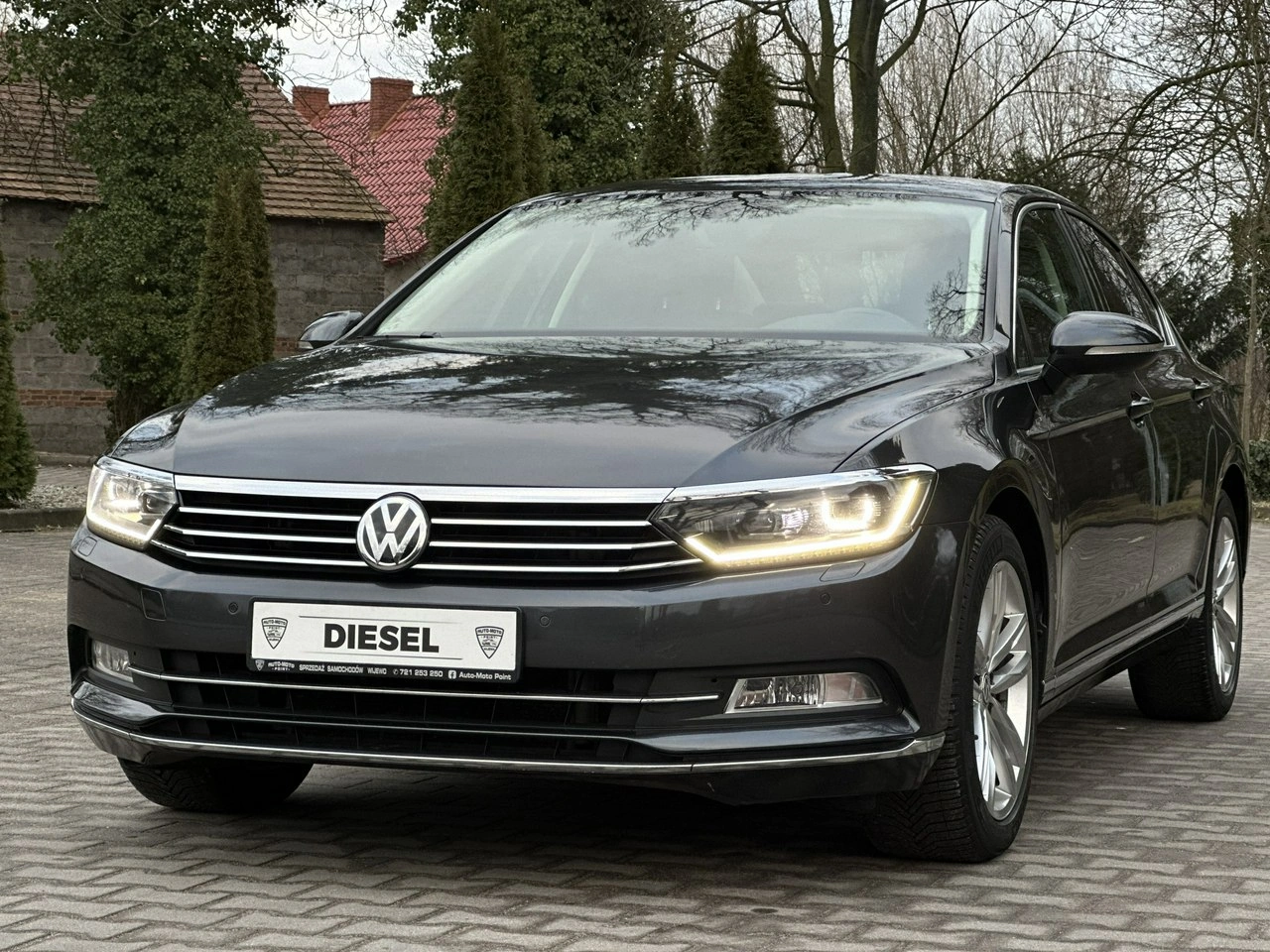 Volkswagen Passat - Główne zdjęcie