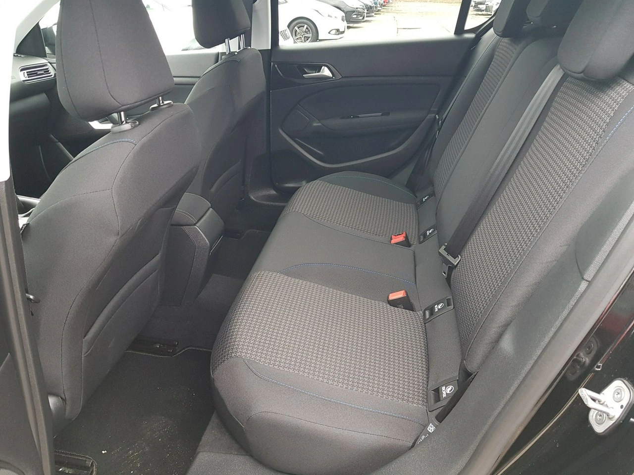 Peugeot 308 - Zdjęcie 10